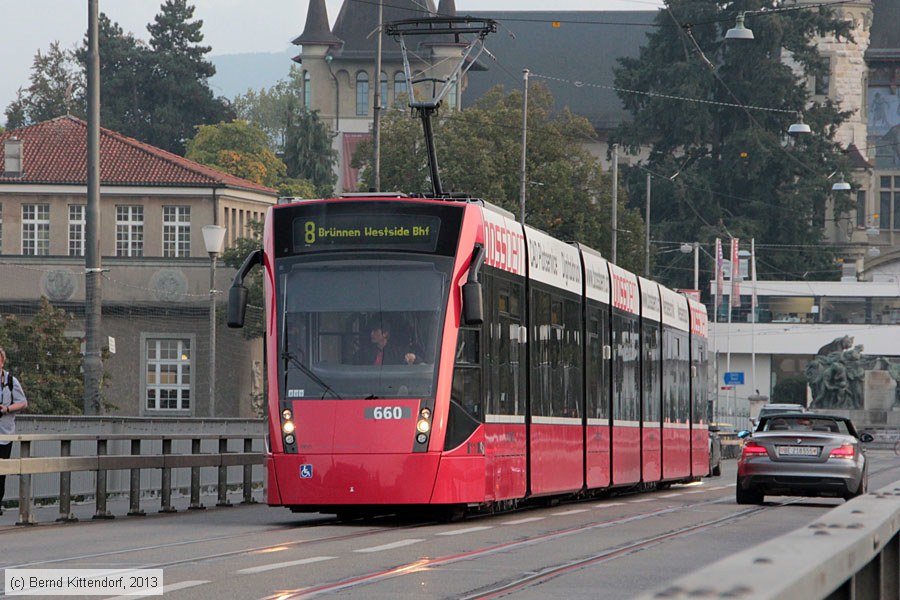 Bern - Straßenbahn - 660
/ Bild: bern660_bk1310020545.jpg