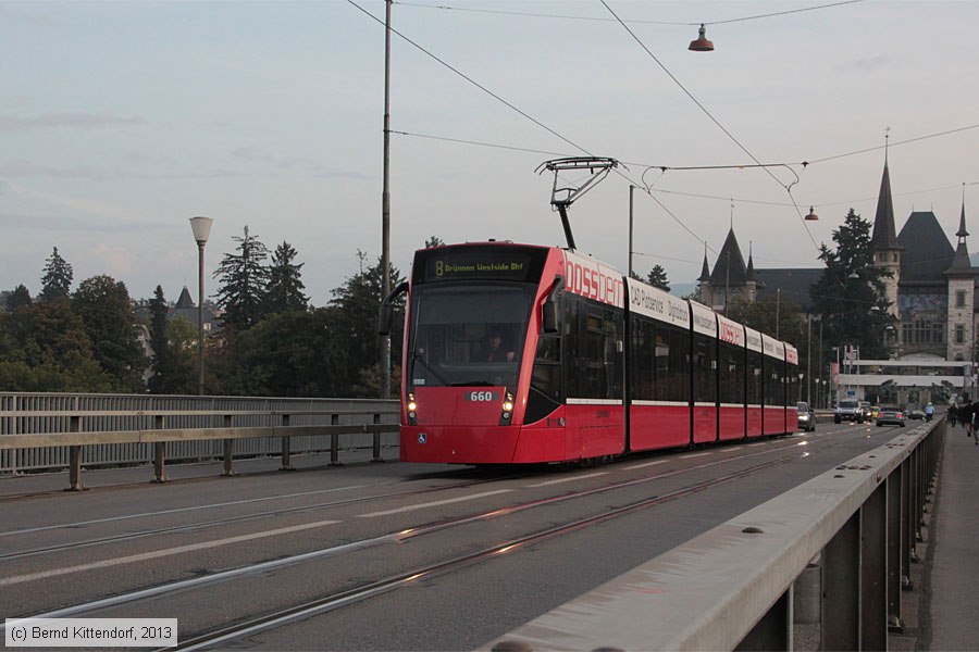 Bern - Straßenbahn - 660
/ Bild: bern660_bk1310020546.jpg