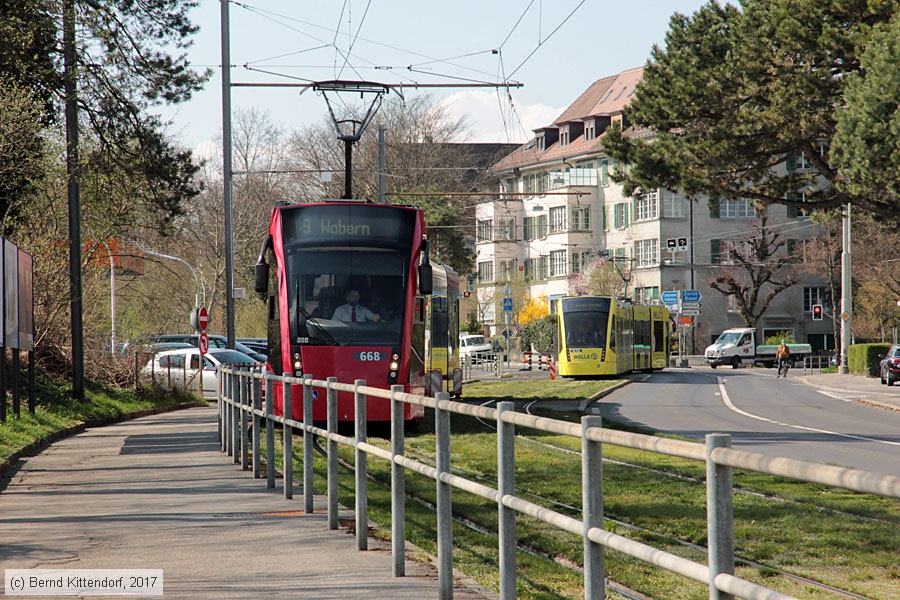 Bern - Straßenbahn - 668
/ Bild: bern668_bk1703280297.jpg
