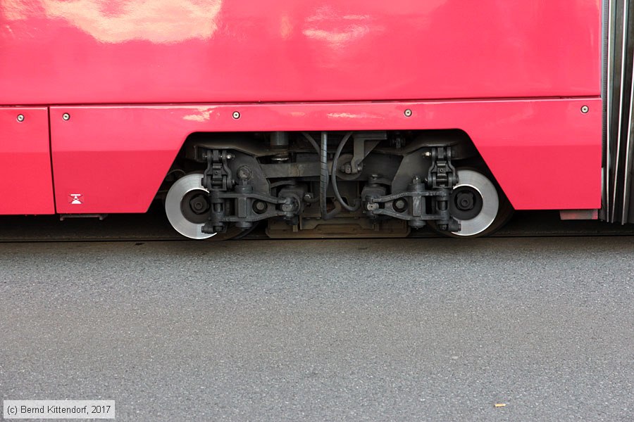 Bern - Straßenbahn - 732
/ Bild: bern732_bk1703290027.jpg