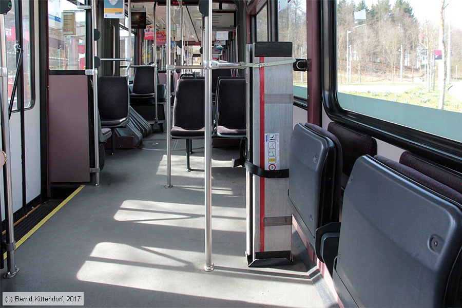 Bern - Straßenbahn - 732 - Innenansicht
/ Bild: bern732_bk1703290089.jpg