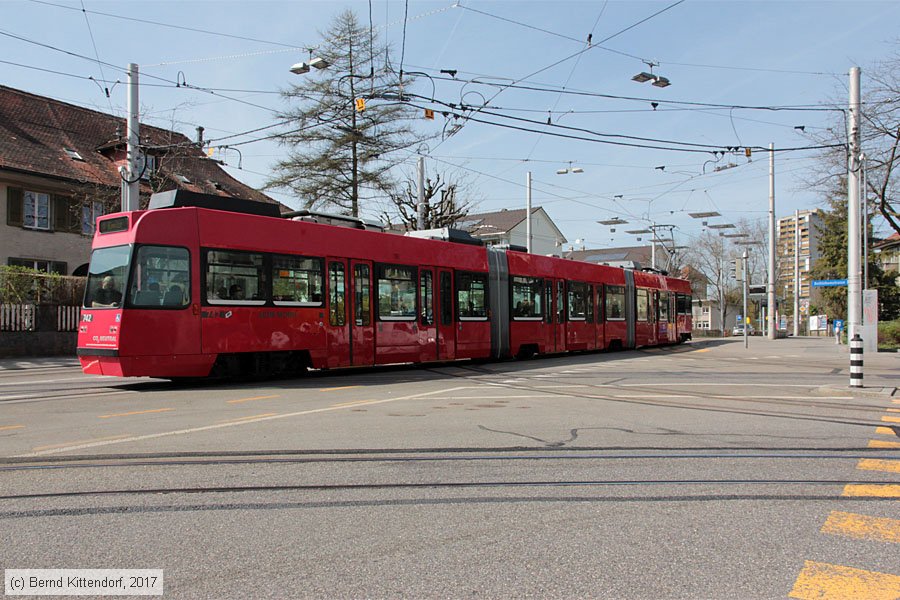 Bern - Straßenbahn - 742
/ Bild: bern742_bk1703290113.jpg