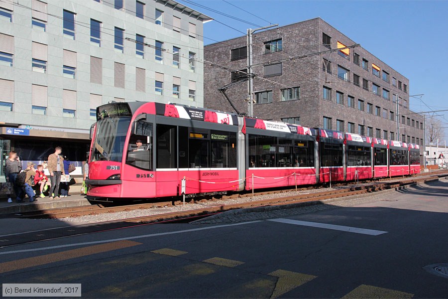 Bern - Straßenbahn - 751
/ Bild: bern751_bk1703270228.jpg