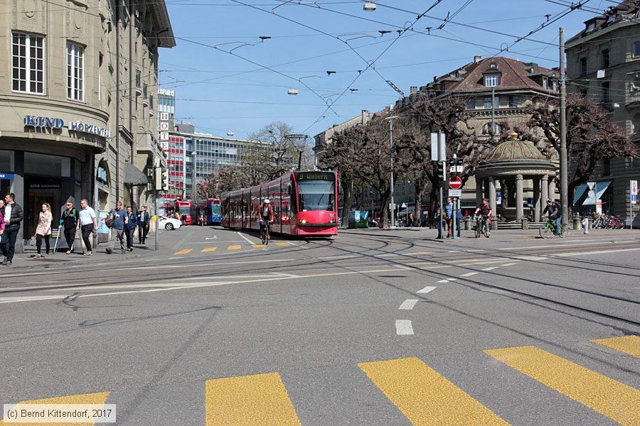 Bern - Straßenbahn - 751
/ Bild: bern751_bk1703290166.jpg