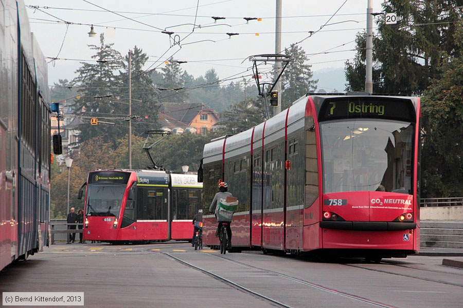 Bern - Straßenbahn - 758
/ Bild: bern758_bk1310020564.jpg