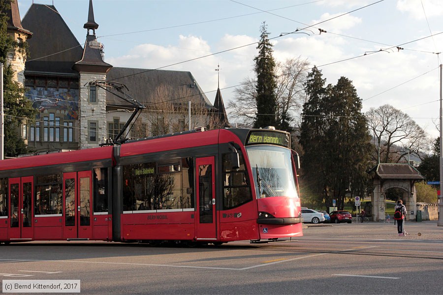 Bern - Straßenbahn - 758
/ Bild: bern758_bk1703280431.jpg