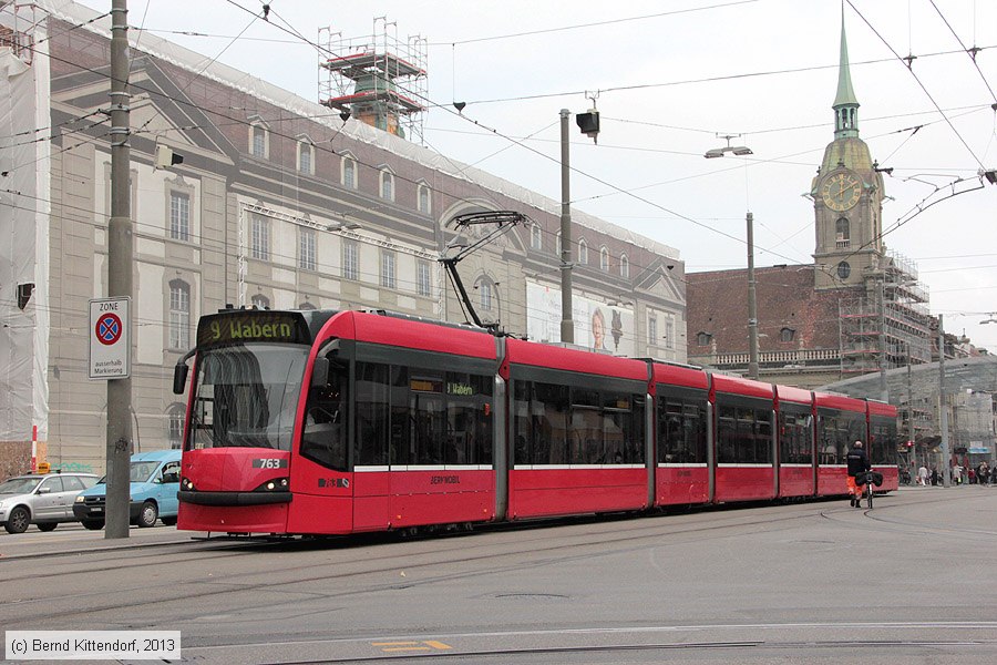 Bern - Straßenbahn - 763
/ Bild: bern763_bk1310020181.jpg