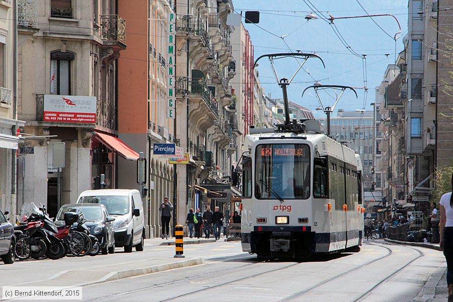 Tram Genève - 825
/ Bild: genf825_bk1504100115.jpg Tram Genève - 825
/ Bild: genf825_bk1504100115.jpg