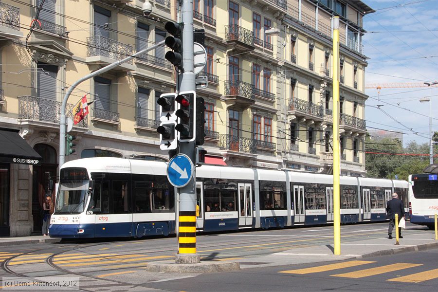 Tram Genève - 879
/ Bild: genf879_bk1208250036.jpg