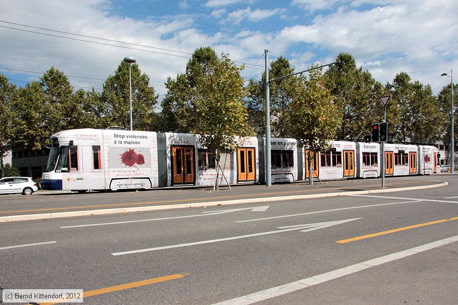 Tram Genève - 893
/ Bild: genf893_bk1208250007.jpg Tram Genève - 893
/ Bild: genf893_bk1208250007.jpg