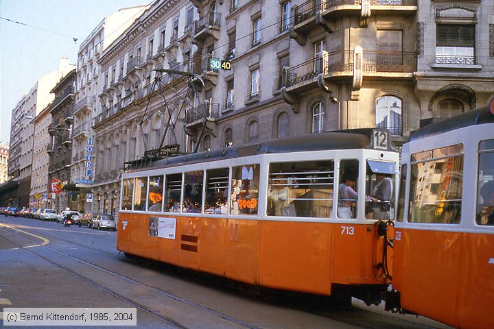 Tram Genève - 713
/ Bild: genf713_ds105206.jpg