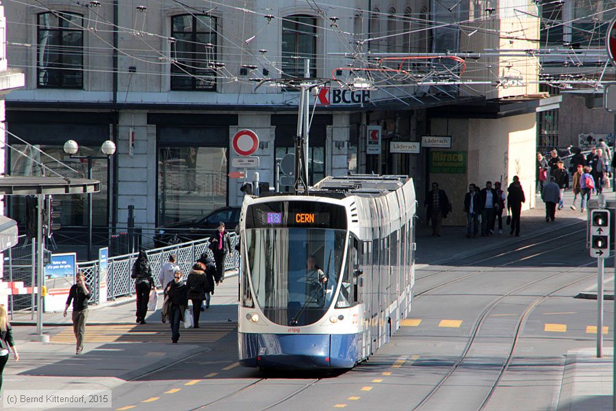 Tram Genève - 1806
/ Bild: genf1806_bk1504080335.jpg