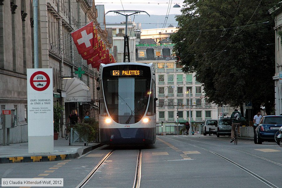 Tram Genève - 1811
/ Bild: genf1811_cw1208260165.jpg