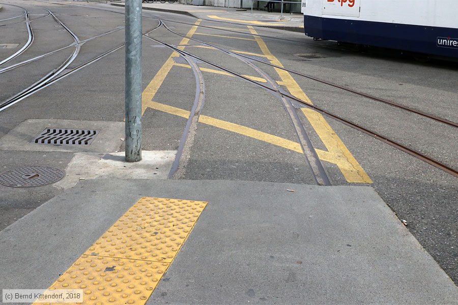 Tram Genève - Anlagen
/ Bild: genfanlagen_bk1803270132.jpg Tram Genève - Anlagen
/ Bild: genfanlagen_bk1803270132.jpg