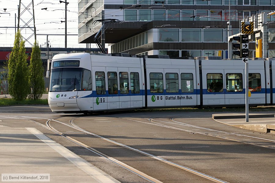 Zürich - Straßenbahn - 3071
/ Bild: zuerich3071_bk1804220314.jpg Zürich - Straßenbahn - 3071
/ Bild: zuerich3071_bk1804220314.jpg