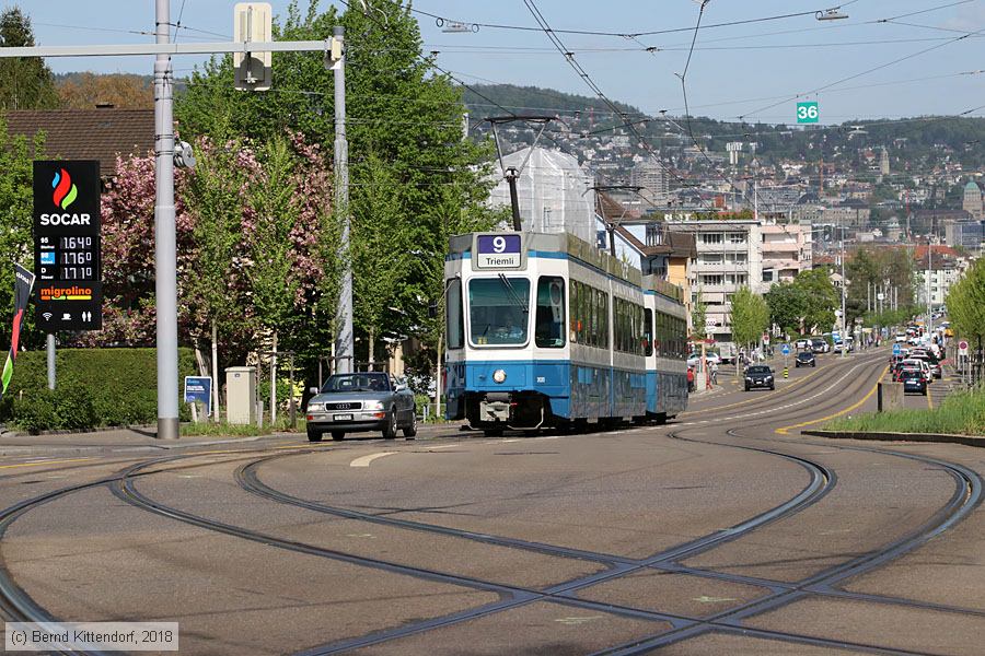 Zürich - Straßenbahn - 2020
/ Bild: zuerich2020_bk1804240545.jpg Zürich - Straßenbahn - 2020
/ Bild: zuerich2020_bk1804240545.jpg