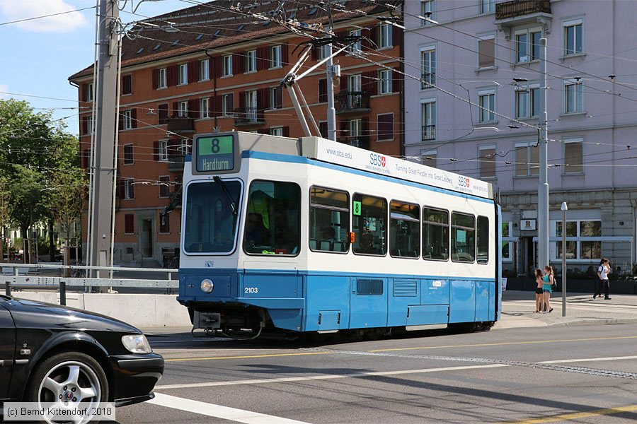 Zürich - Straßenbahn - 2103
/ Bild: zuerich2103_bk1804240507.jpg
