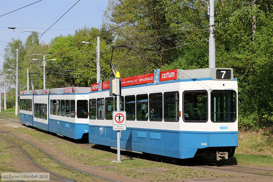Zürich - Straßenbahn - 2432
/ Bild: zuerich2432_bk1804220187.jpg Zürich - Straßenbahn - 2432
/ Bild: zuerich2432_bk1804220187.jpg