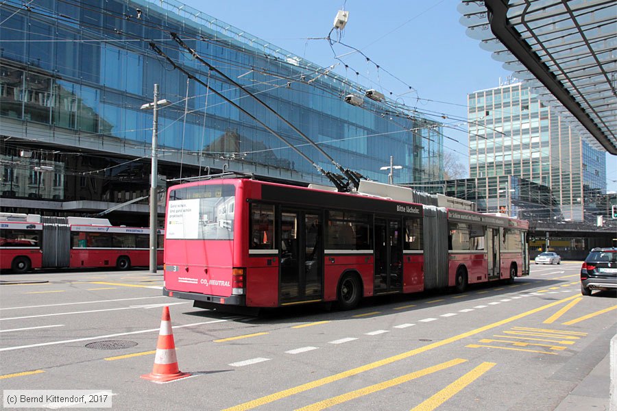 Bern - Trolleybus - 3
/ Bild: bern3_bk1703280240.jpg Bern - Trolleybus - 3
/ Bild: bern3_bk1703280240.jpg