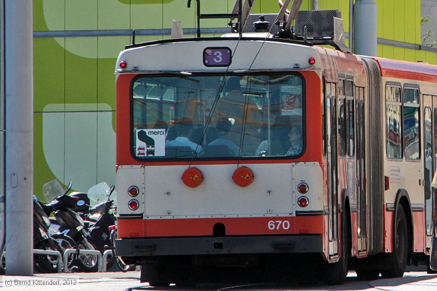 Trolleybus Genève - 670
/ Bild: genf670_bk1208270223.jpg