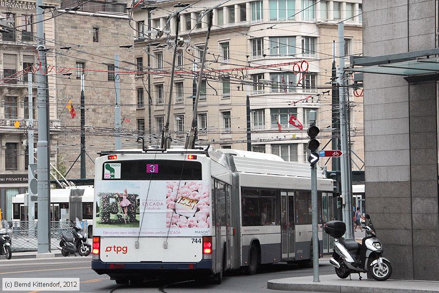 Trolleybus Genève - 744
/ Bild: genf744_bk1208240234.jpg