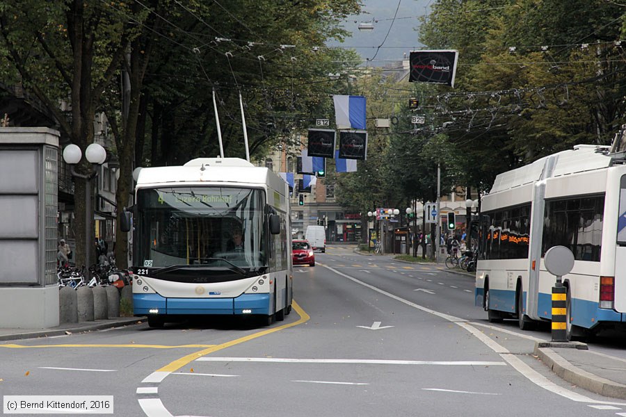 Trolleybus Luzern - 221
/ Bild: luzern221_bk1609270186.jpg