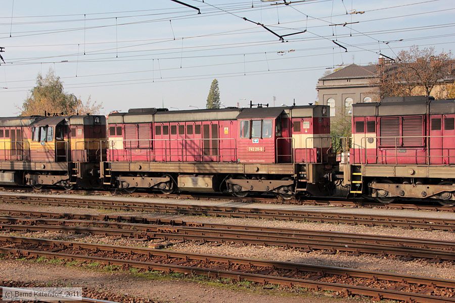 ČD Cargo - 742211-6
/ Bild: cd7422116_bk1110180137.jpg ČD Cargo - 742211-6
/ Bild: cd7422116_bk1110180137.jpg