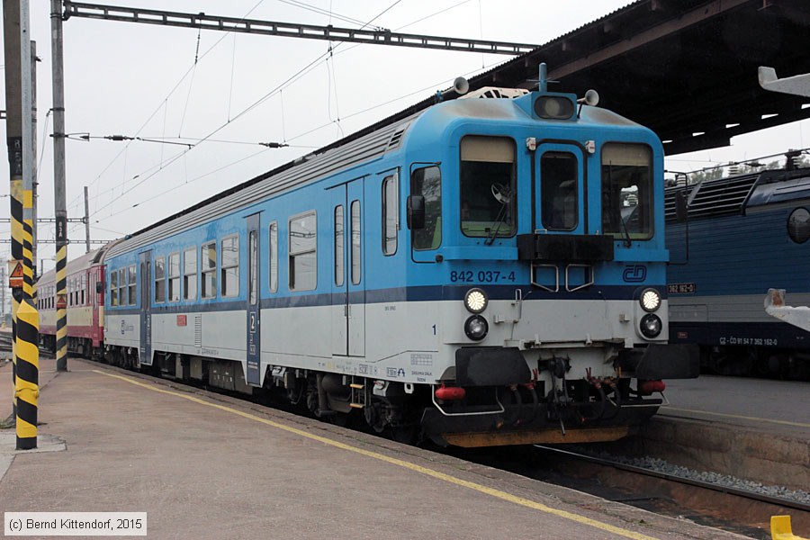 Česk&eacute; Dr&aacute;hy - 842037-4
/ Bild: cd8420374_bk1510130334.jpg