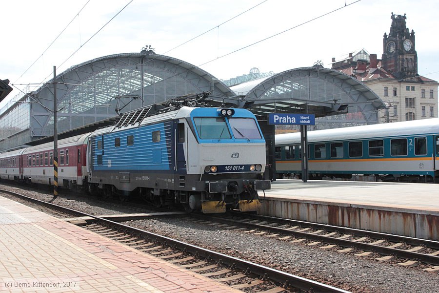 České Dráhy - 151011-4
/ Bild: cd1510114_bk1708080298.jpg České Dráhy - 151011-4
/ Bild: cd1510114_bk1708080298.jpg