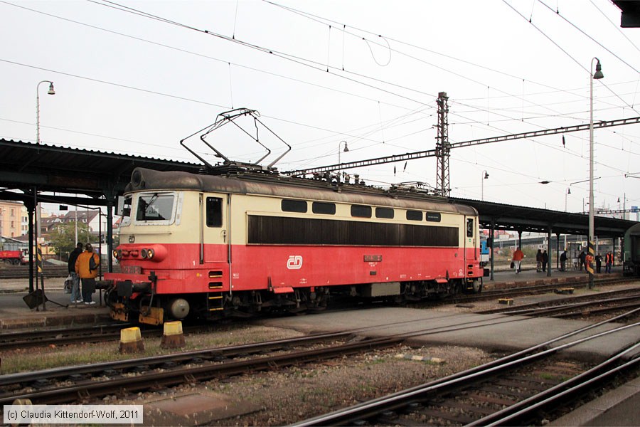 Česk&eacute; Dr&aacute;hy - 242259-0
/ Bild: cd2422590_cw1110220090.jpg