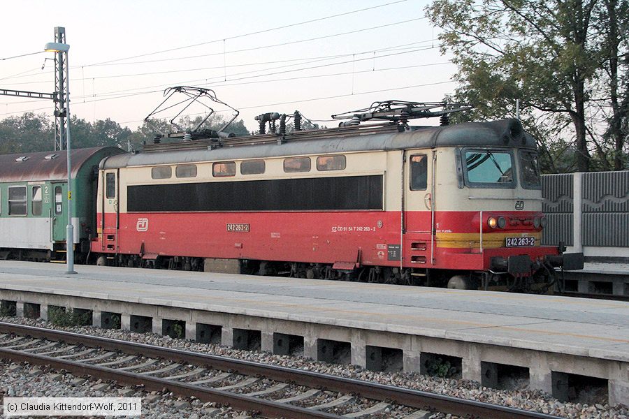 České Dráhy - 242263-2
/ Bild: cd2422632_cw1110220177.jpg