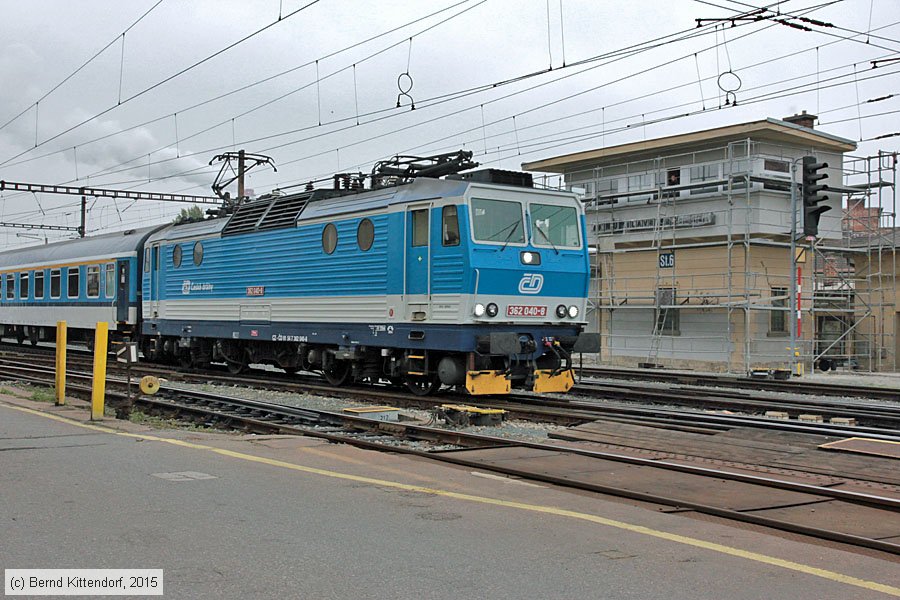 Česk&eacute; Dr&aacute;hy - 362040-8
/ Bild: cd3620408_bk1510130227.jpg