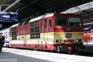 Bild: cd3710159_e0019563.jpg - anklicken zum Vergrößern