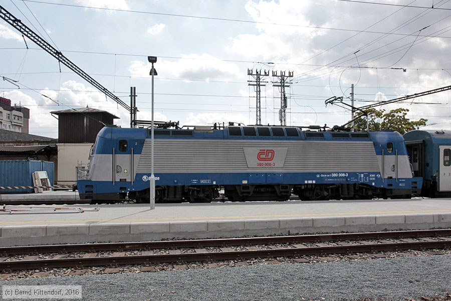 Česk&eacute; Dr&aacute;hy - 380008-3
/ Bild: cd3800083_bk1608300217.jpg