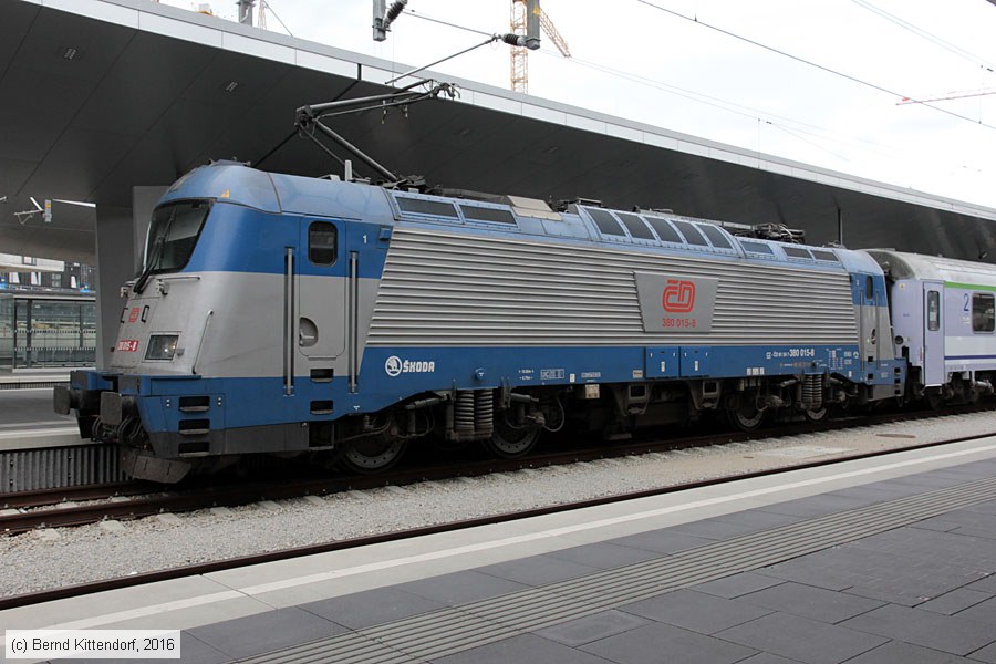 Česk&eacute; Dr&aacute;hy - 380015-8
/ Bild: cd3800158_bk1608290503.jpg