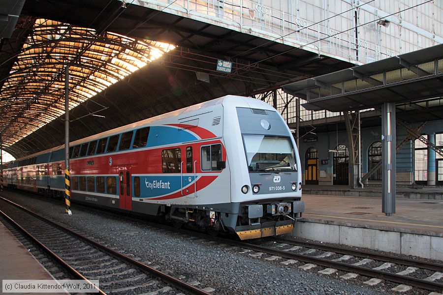 Česk&eacute; Dr&aacute;hy - 971038-5
/ Bild: cd9710385_cw1110180469.jpg