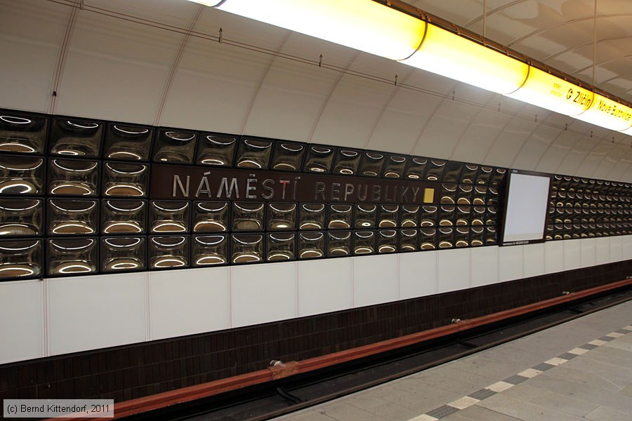 Metro Praha - Anlagen
/ Bild: prahaanlagen_bk1110210004.jpg