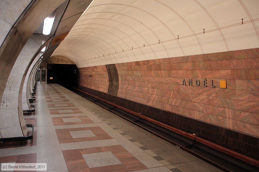 Metro Praha - Anlagen
/ Bild: prahaanlagen_bk1110210006.jpg
