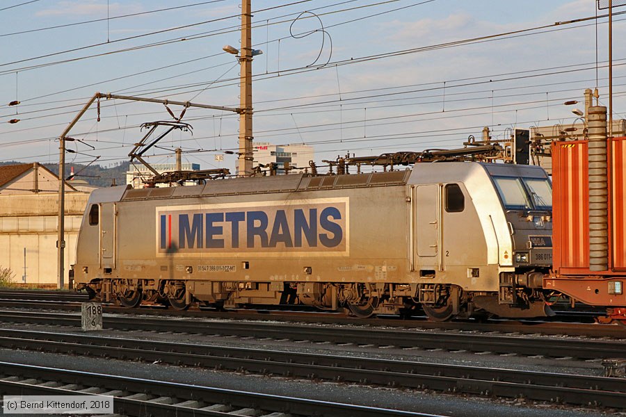 Metrans - 386011-1
/ Bild: metrans3860111_bk1808200261.jpg