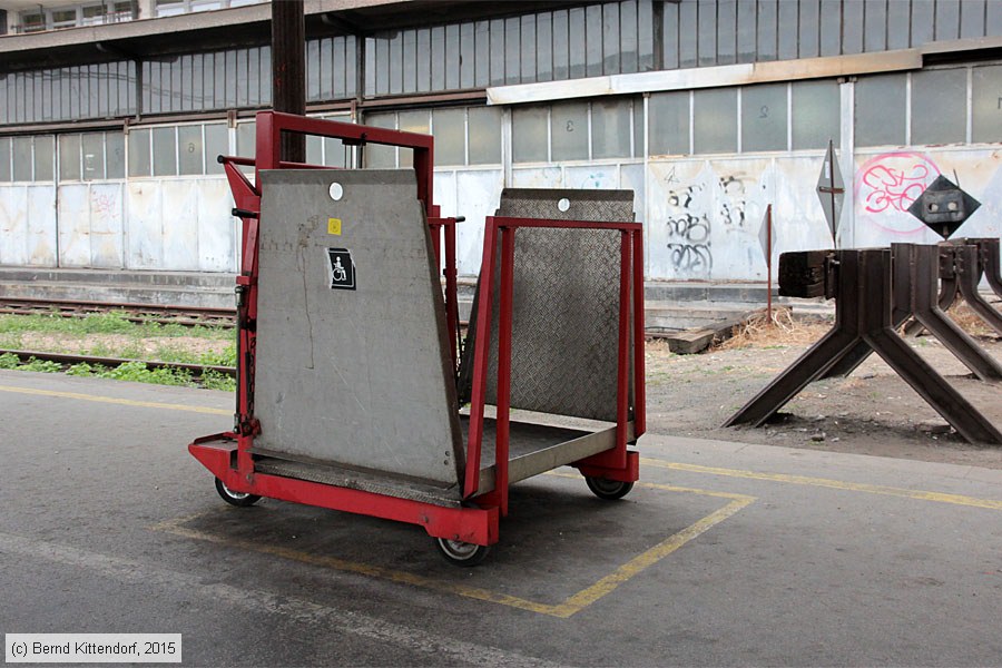 Brno Hlavní nádraží
/ Bild: bfbrnohln_bk1510130307.jpg Brno Hlavní nádraží
/ Bild: bfbrnohln_bk1510130307.jpg