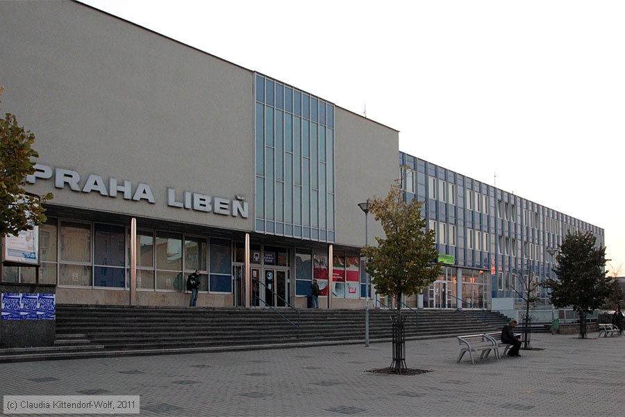 Bahnhof Praha-Libeň
/ Bild: bfprahaliben_cw1110210665.jpg Bahnhof Praha-Libeň
/ Bild: bfprahaliben_cw1110210665.jpg