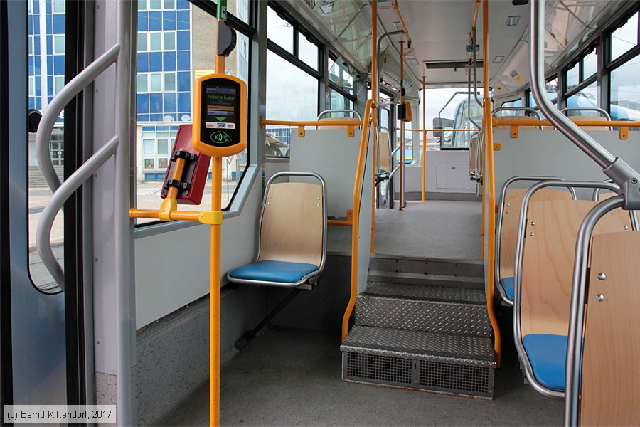 Straßenbahn Ostrava - 1322 - Innenansicht
/ Bild: ostrava1322_bk1707270567.jpg