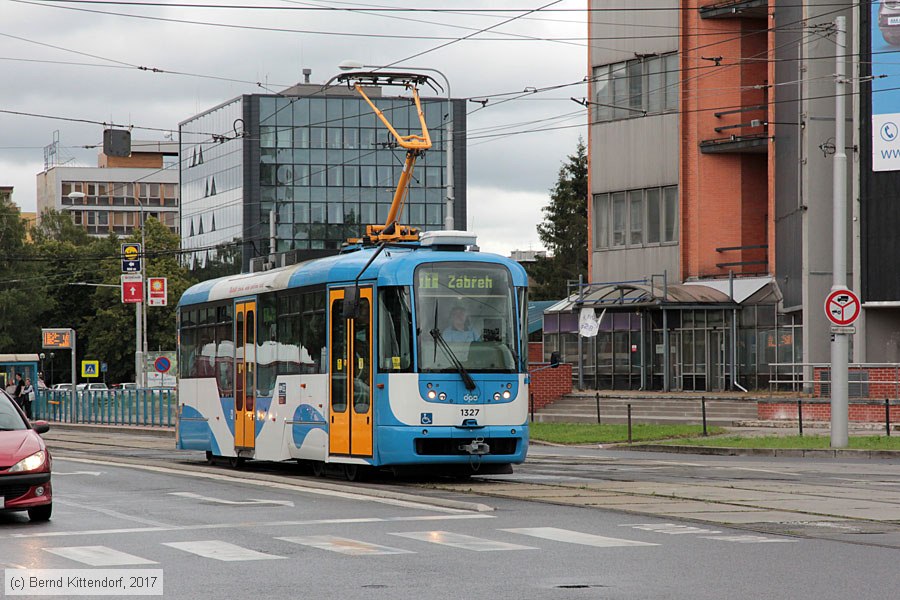 Straßenbahn Ostrava - 1327
/ Bild: ostrava1327_bk1707270391.jpg
