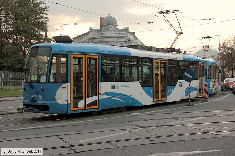 Straßenbahn Ostrava - 1339
/ Bild: ostrava1339_bk1110200619.jpg