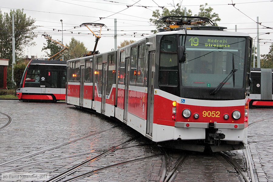 Stra&szlig;enbahn Praha - 9052
/ Bild: praha9052_bk1110190018.jpg