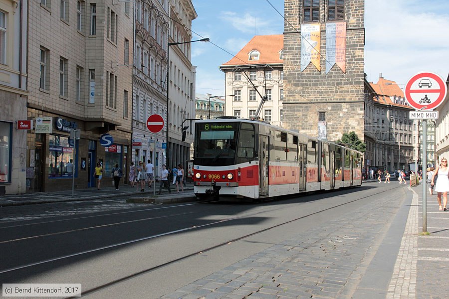 Stra&szlig;enbahn Praha - 9066
/ Bild: praha9066_bk1708080541.jpg