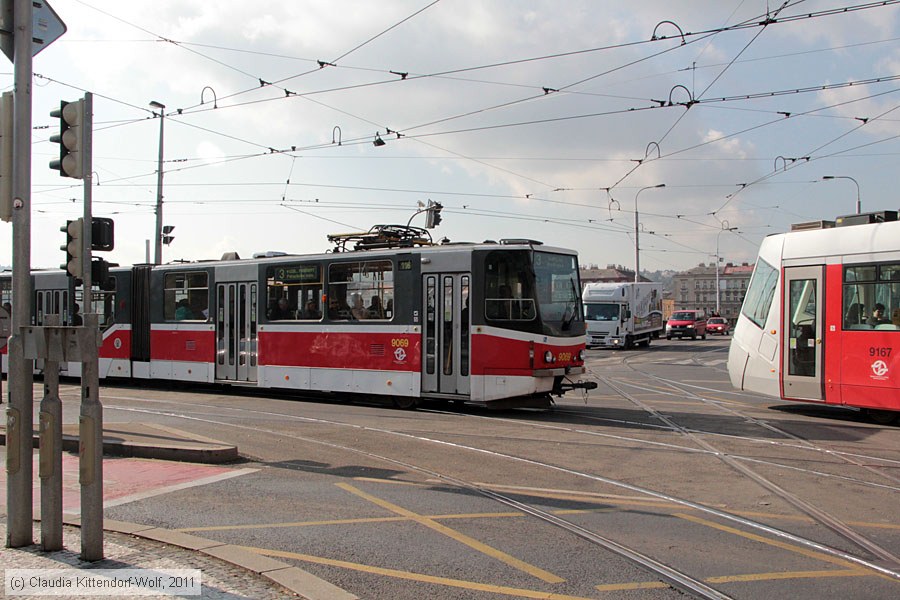 Straßenbahn Praha - 9069
/ Bild: praha9069_cw1110210221.jpg Straßenbahn Praha - 9069
/ Bild: praha9069_cw1110210221.jpg