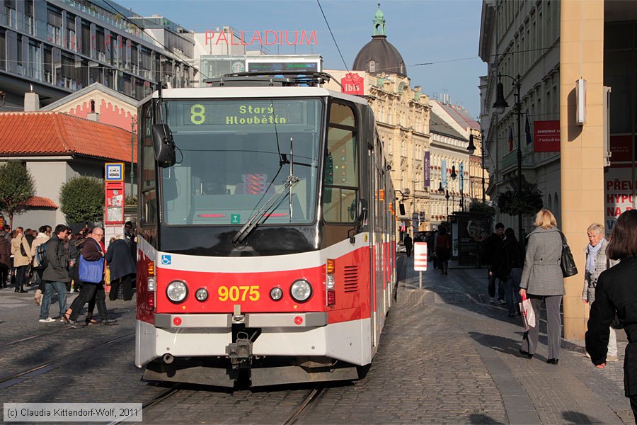 Stra&szlig;enbahn Praha - 9075
/ Bild: praha9075_cw1110180450.jpg