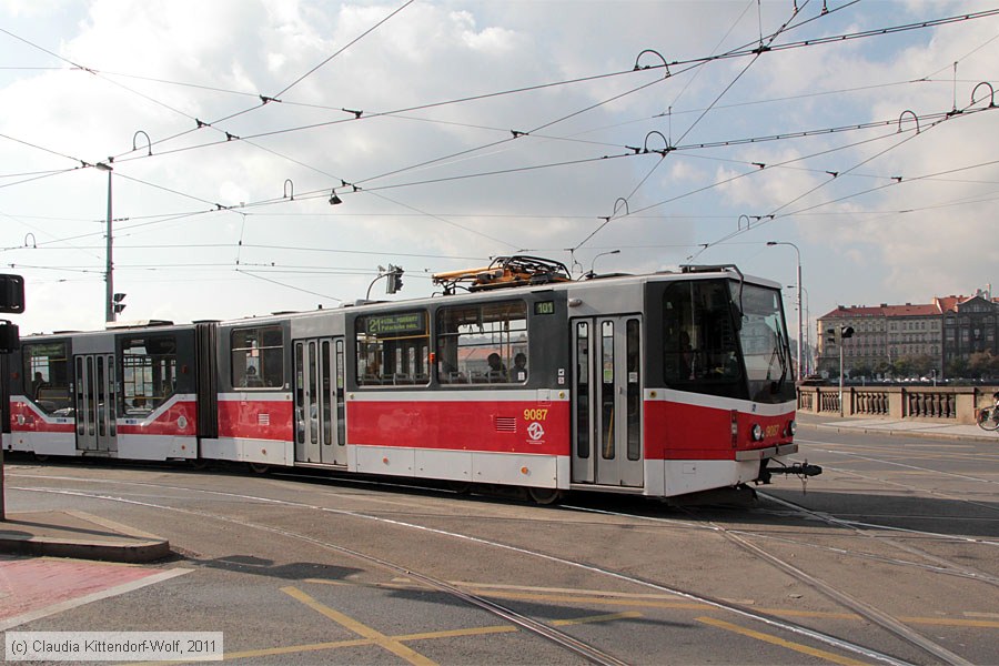 Straßenbahn Praha - 9087
/ Bild: praha9087_cw1110210235.jpg