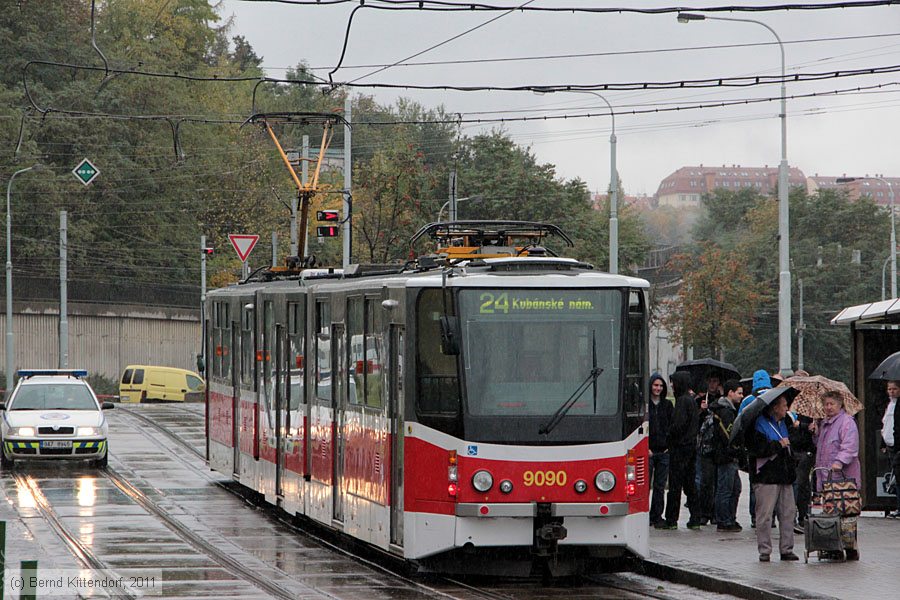 Straßenbahn Praha - 9090
/ Bild: praha9090_bk1110190043.jpg